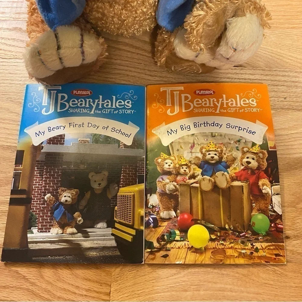 Vintage TJ Bearytales Storytelling Bear Kids Toy Animated Plush W/ Books